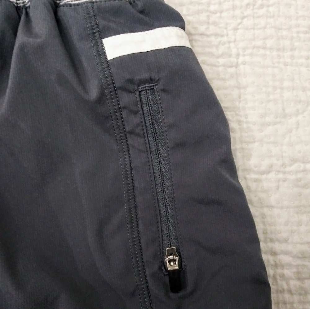 Lululemon High Rise Loose Fitting Shorts Lot NWOT - Picture 7 of 8